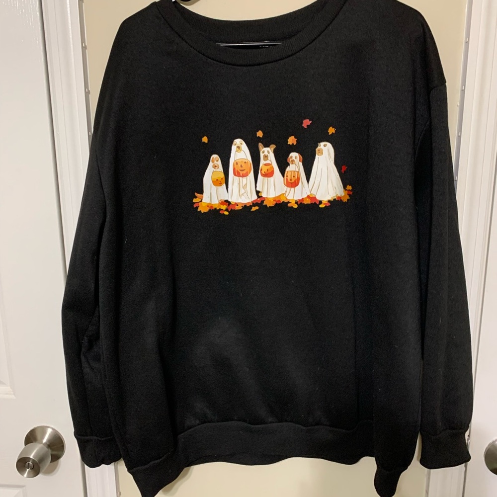 SHEIN Black Sweatshirt with Pumpkin Ghost Design